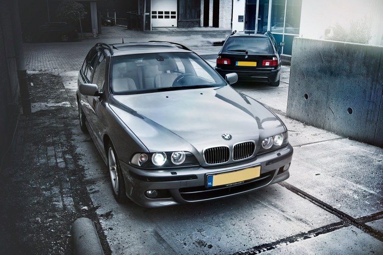 BMW 5 2001 e39