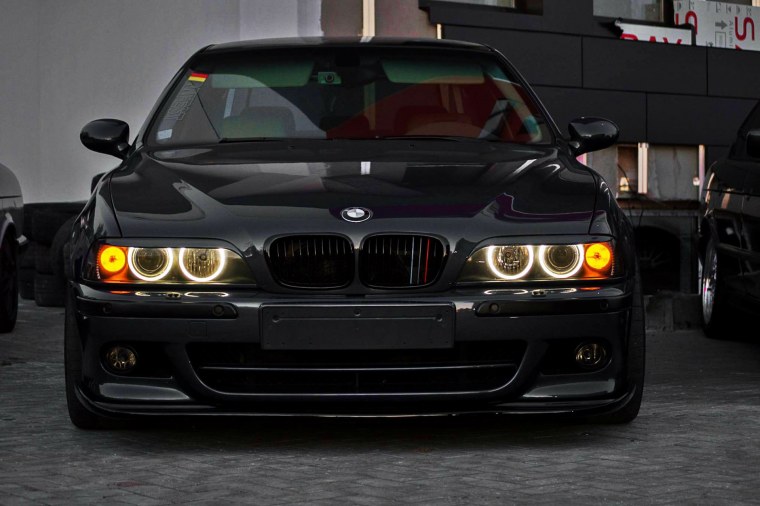 BMW м5 е39
