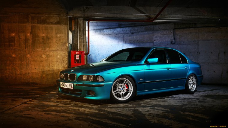 BMW e39 2000