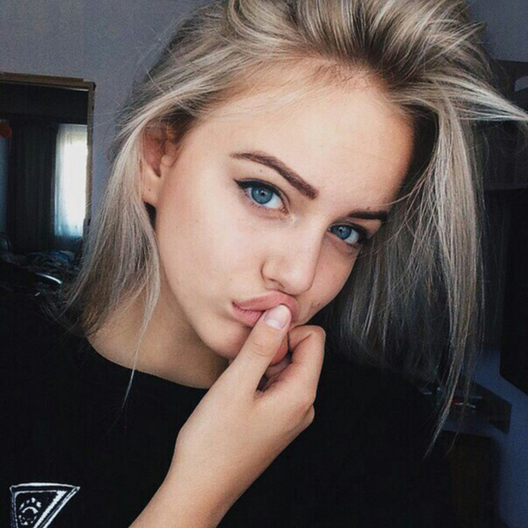 Илона Белова