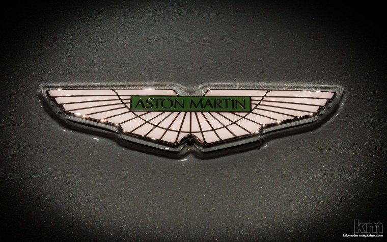 Брелок Астон Мартин