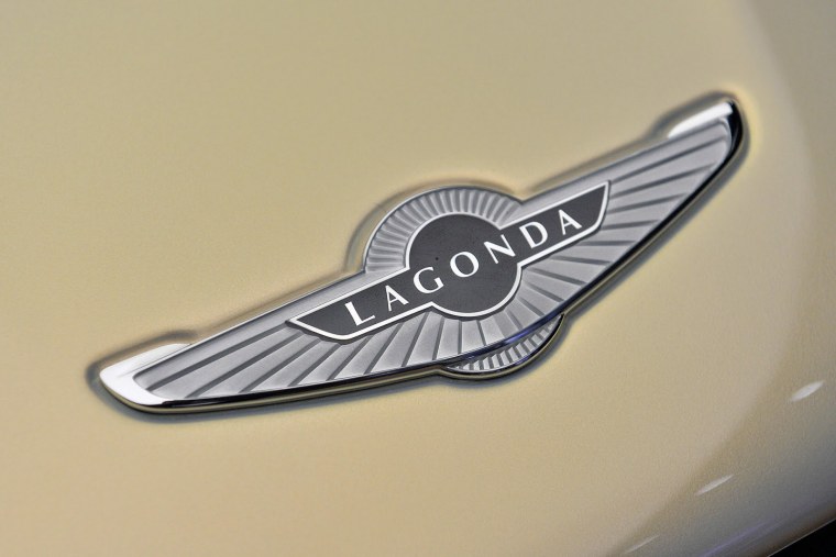 Aston Martin logo