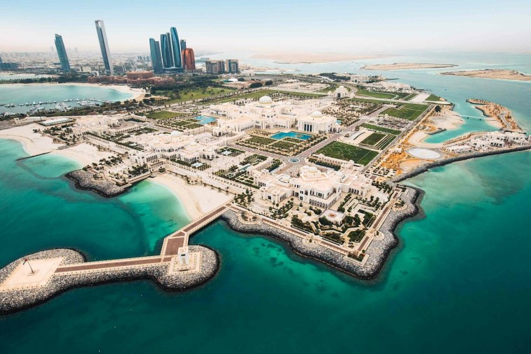 Набережная Корниш в Абу-Даби