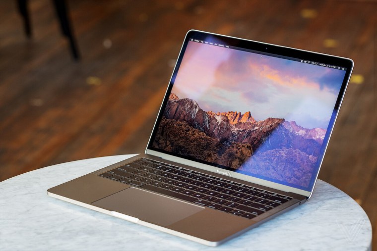 MACBOOK Pro 2016