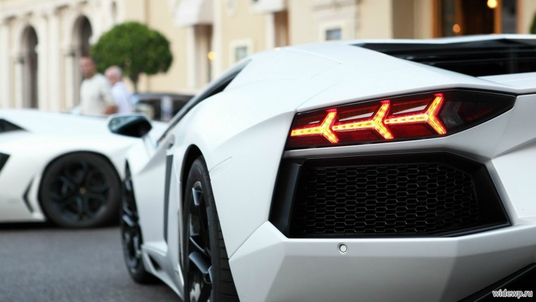 Lamborghini Aventador LP 700 Lights