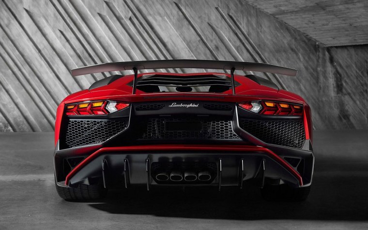 Lamborghini Aventador LP 750-4 SV