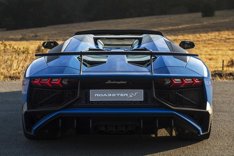 Lamborghini Aventador lp750-4 SV Roadster 2016