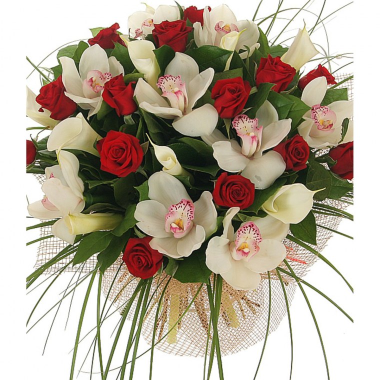 Букет с орхидеей