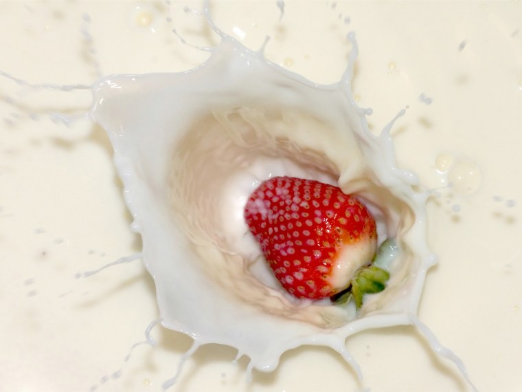 Мороженое клубника со сливками