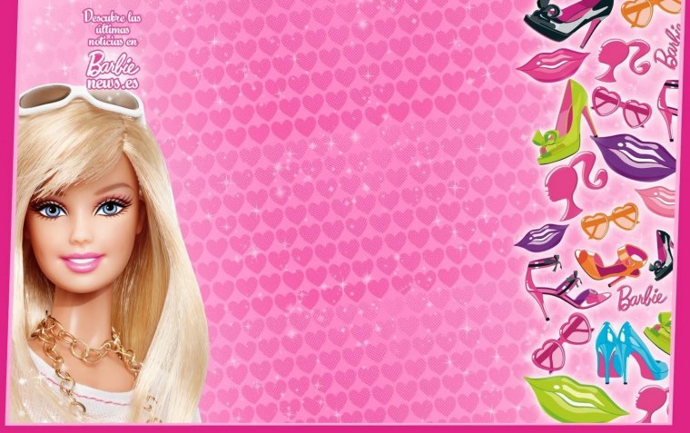 Розовый фон Барби