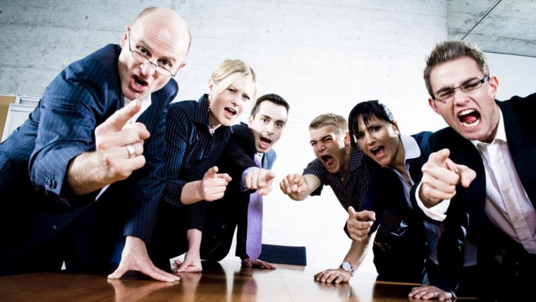 Общественное осуждение