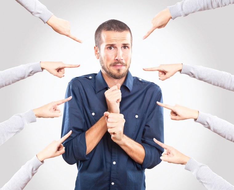 Кричат друг на друга