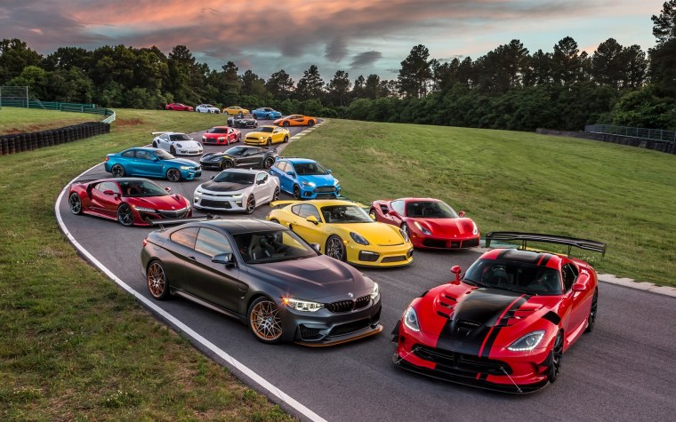 Форд Мустанг и Порше 911