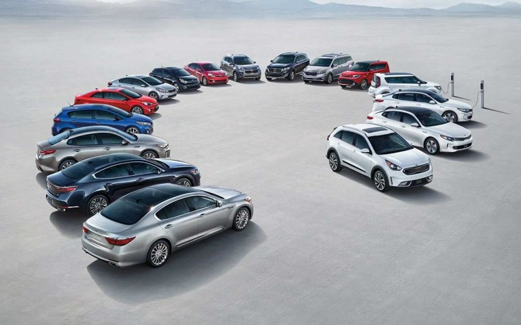 Много машин разных марок