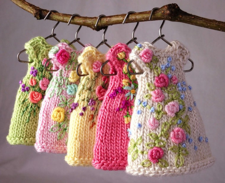 Украшение вязаных изделий