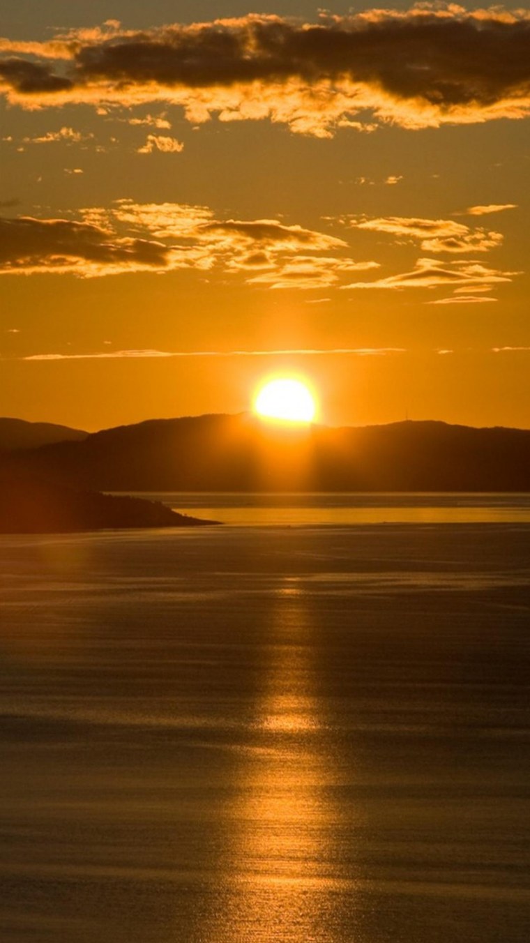 Утро рассвет море