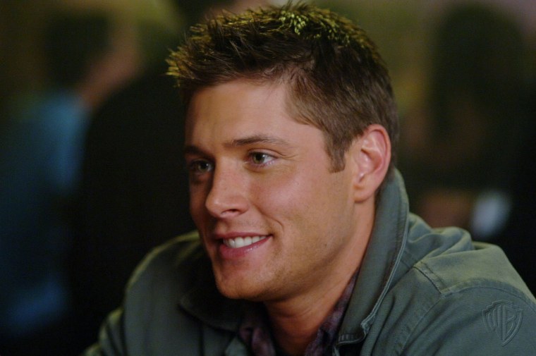 Дженсен Эклз прическа