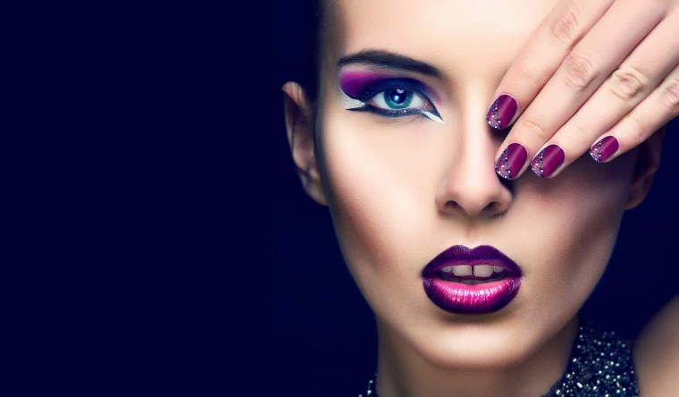 Макияж маникюр