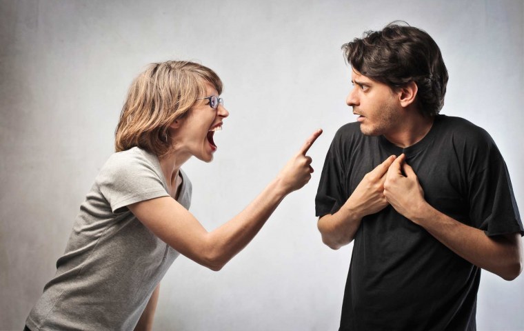 Женская агрессия