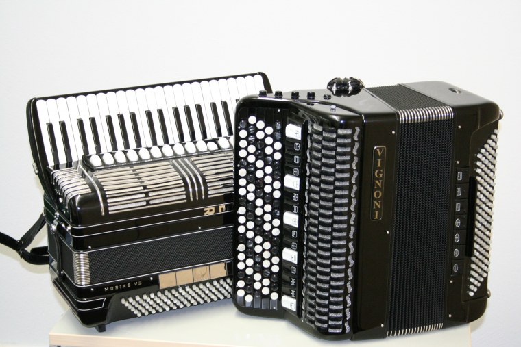 Аккордеон Weltmeister Juwel