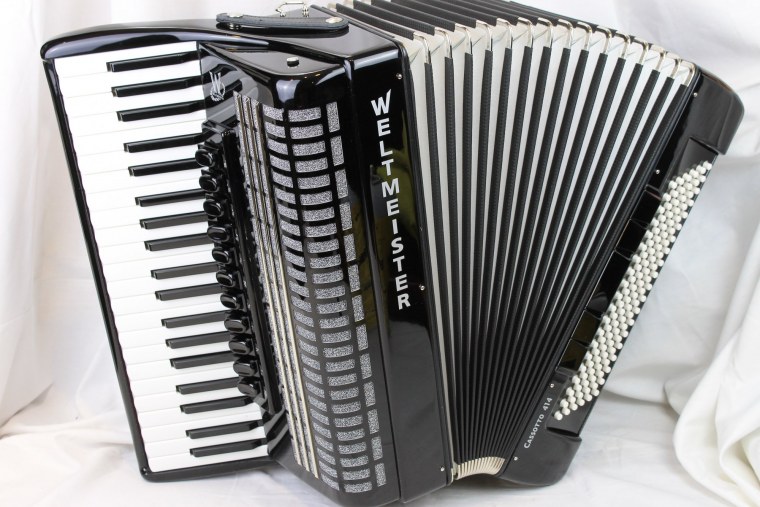Аккордеон Weltmeister "achat 80" 34/80/III/5/3