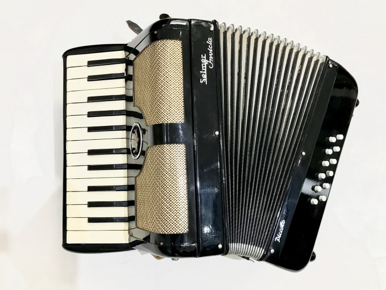 Аккордеон Холланд