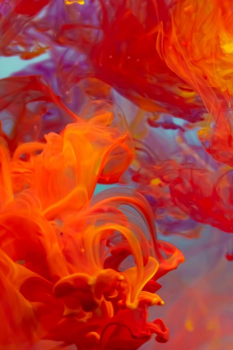 Яркие оранжевые пузырьки