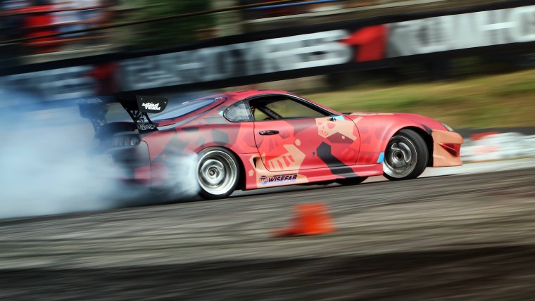 Toyota Supra дрифт