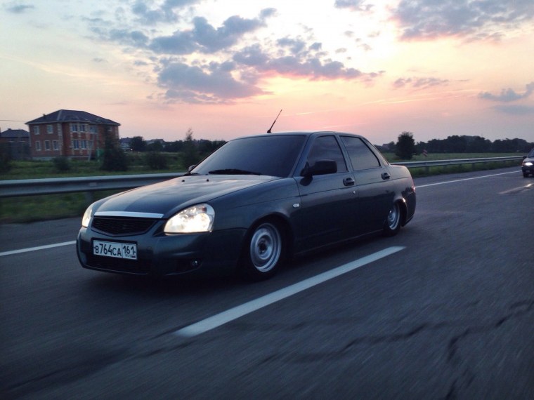 Лада Приора черная 4к