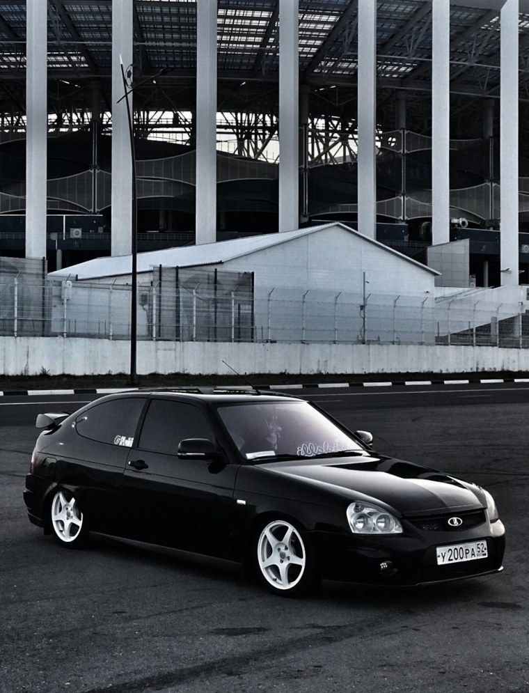 Чёрная Приора 4к