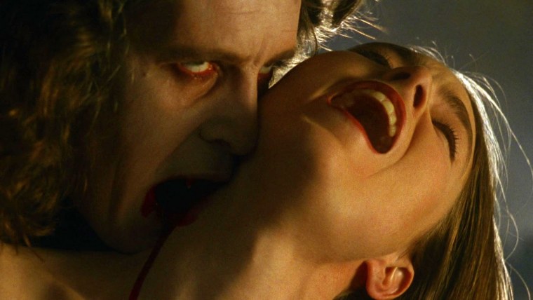 Вампиры средней полосы постельные сцены