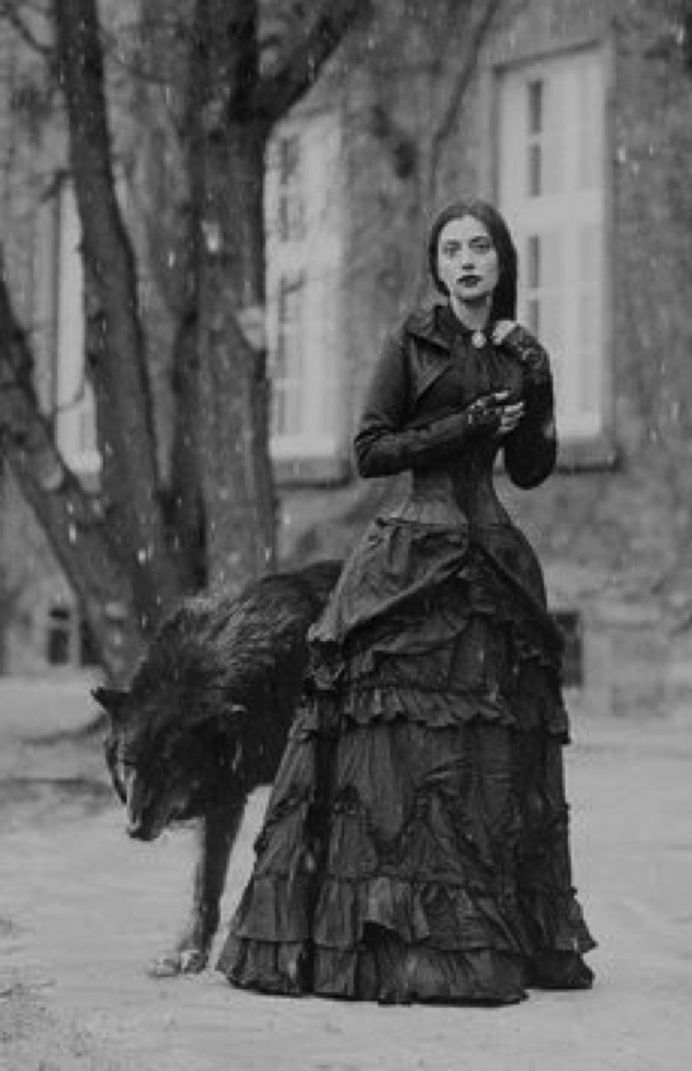 Готика девушки