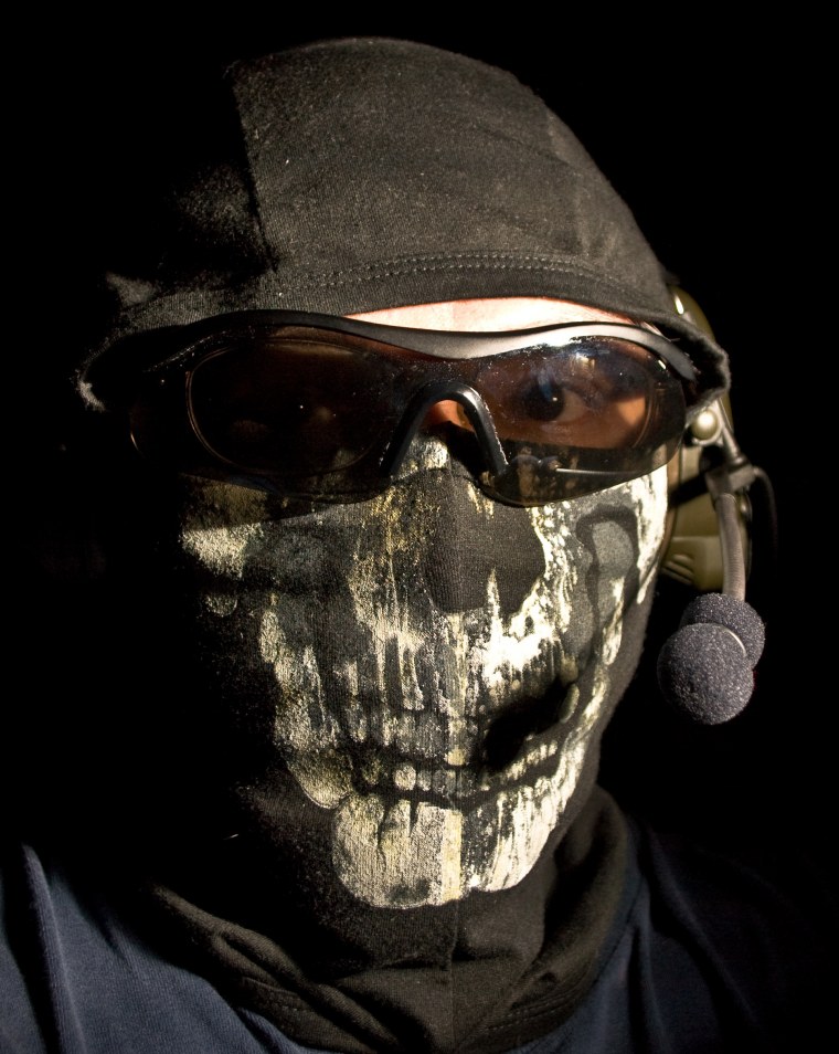 Маска Ghost из Call of Duty