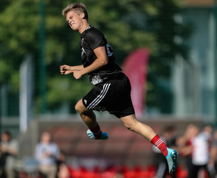 Обои на рабочий стол футбол