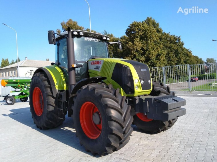 Трактор CLAAS Xerion