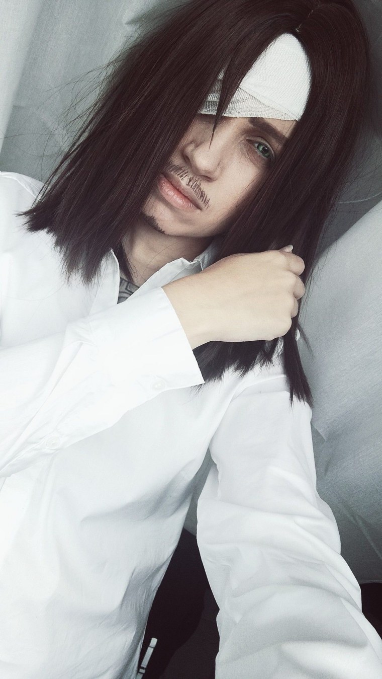 Длинноволосый Эрен