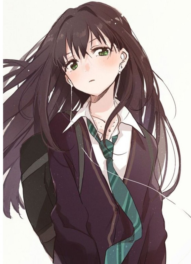 Девочка с каштановыми волосами