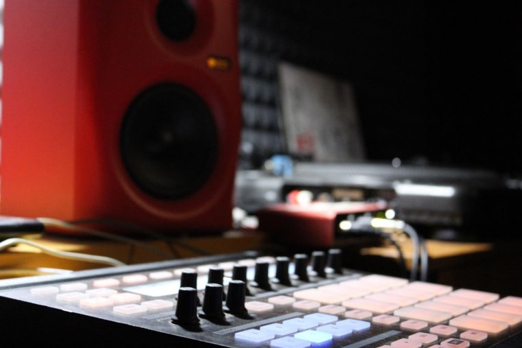 Биты на студии