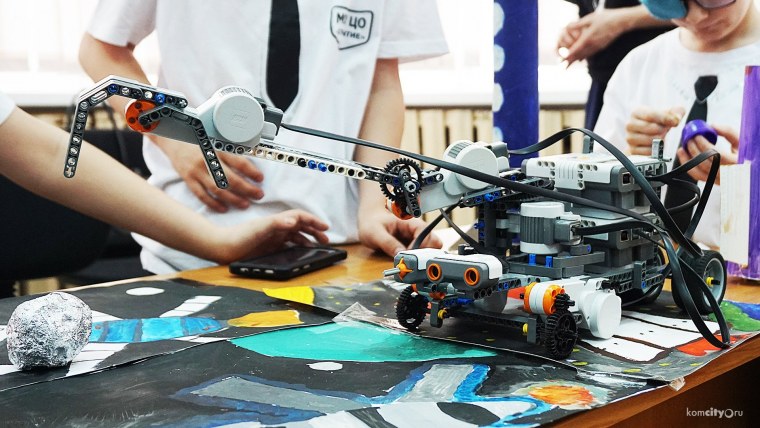 Искусственный интеллект фон