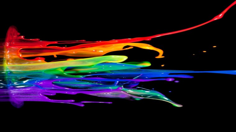 Яркие краски на черном фоне