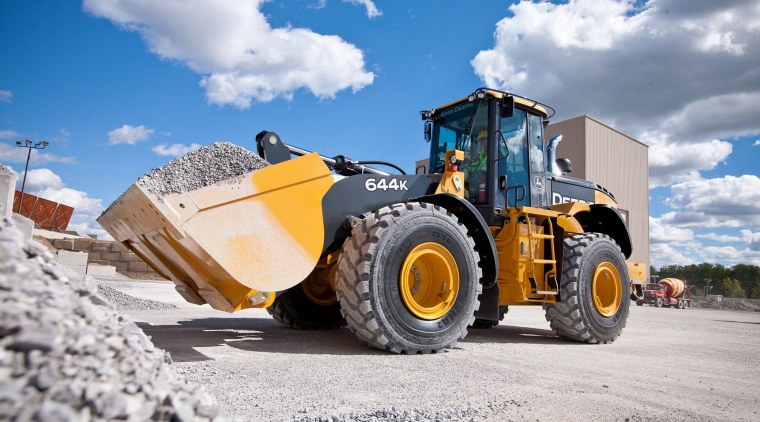 John Deere дорожная техника