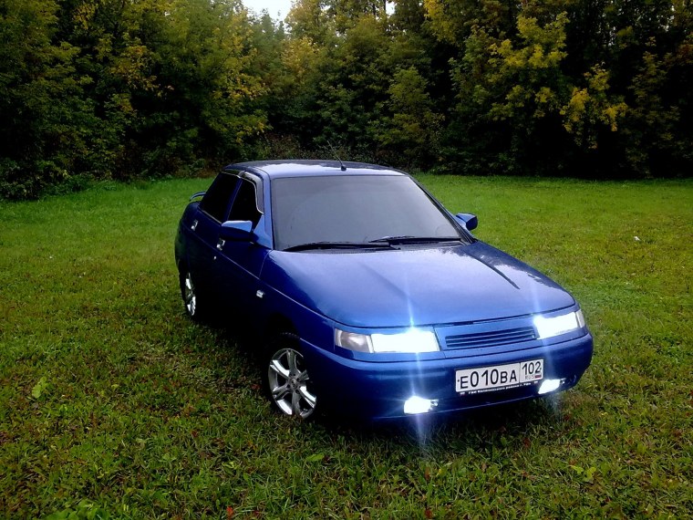 ВАЗ 2110 синяя