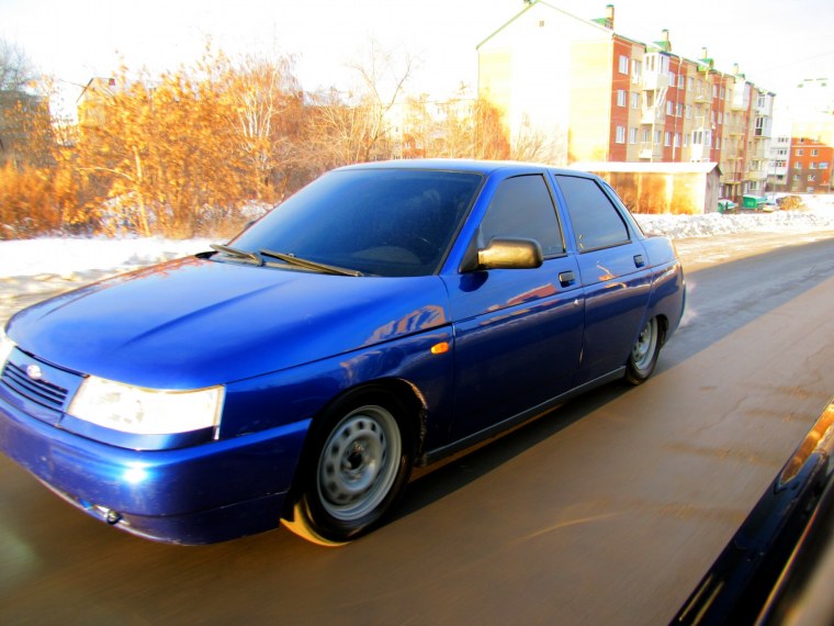 Лада 2110 темно синяя