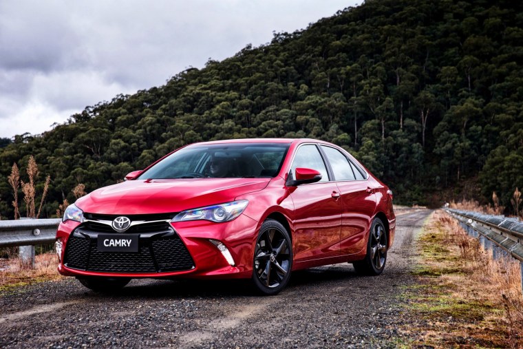 Toyota Camry 2015