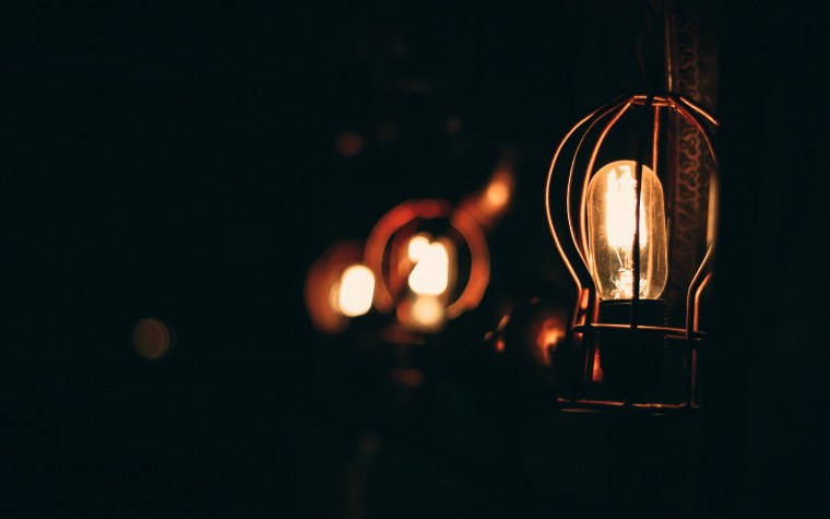 Красивый фон с лампой