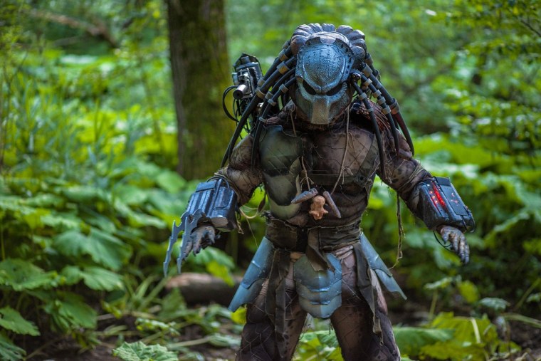 Хищник фильм 2018