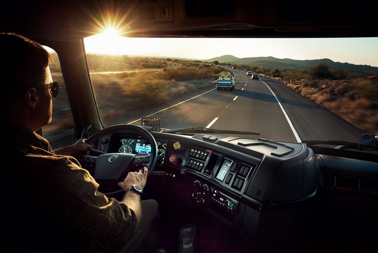 Вид из кабины грузовика