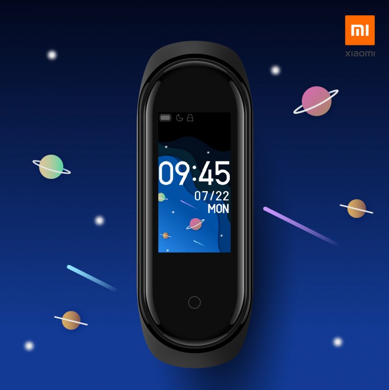 Mi Band 6 на руке