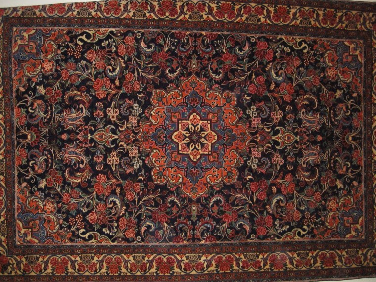 Старинные ковры