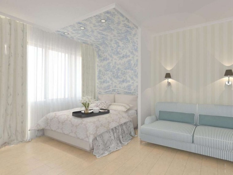 Светлая гостиная с яркими акцентами